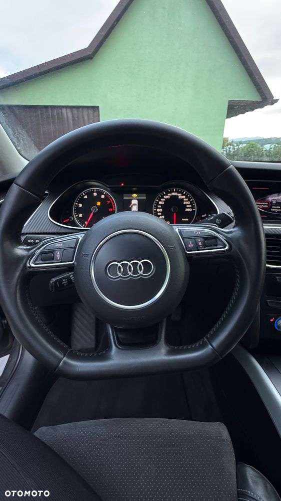 Audi A4 Limousine 2.0 TFSI quattro S tronic S line Sportpaket - 5