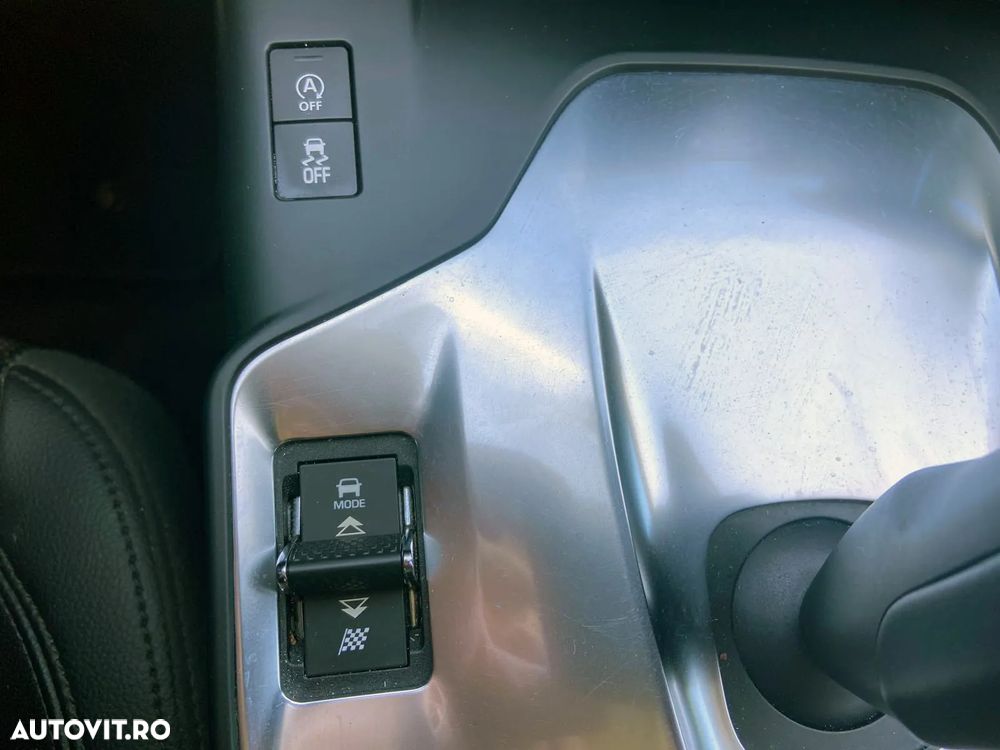 Jaguar E-Pace D150 AWD SE - 32