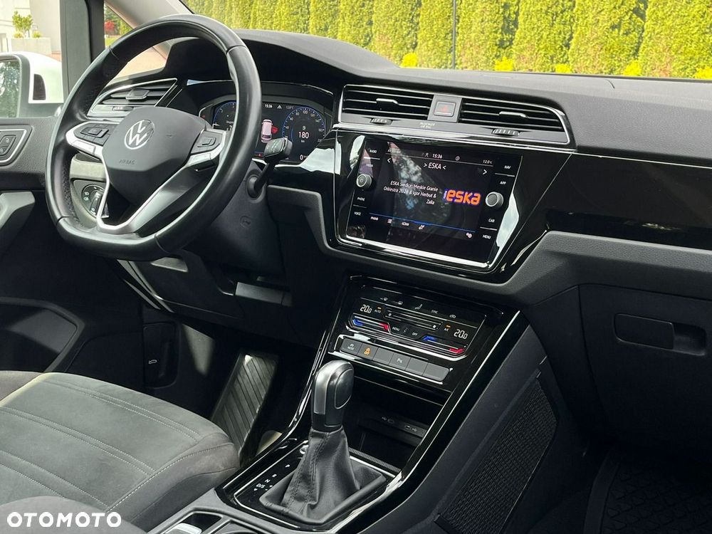 Volkswagen Touran 2.0 TDI SCR DSG Highline - 37