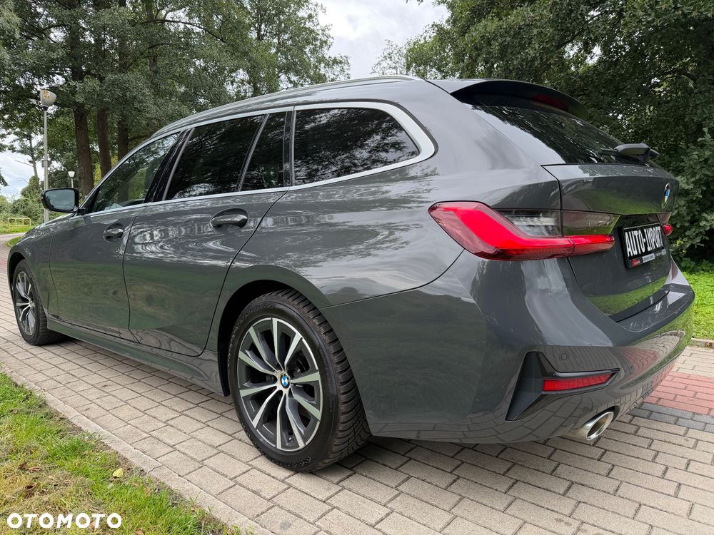 BMW Seria 3 320d Edition Luxury Line Purity - 5