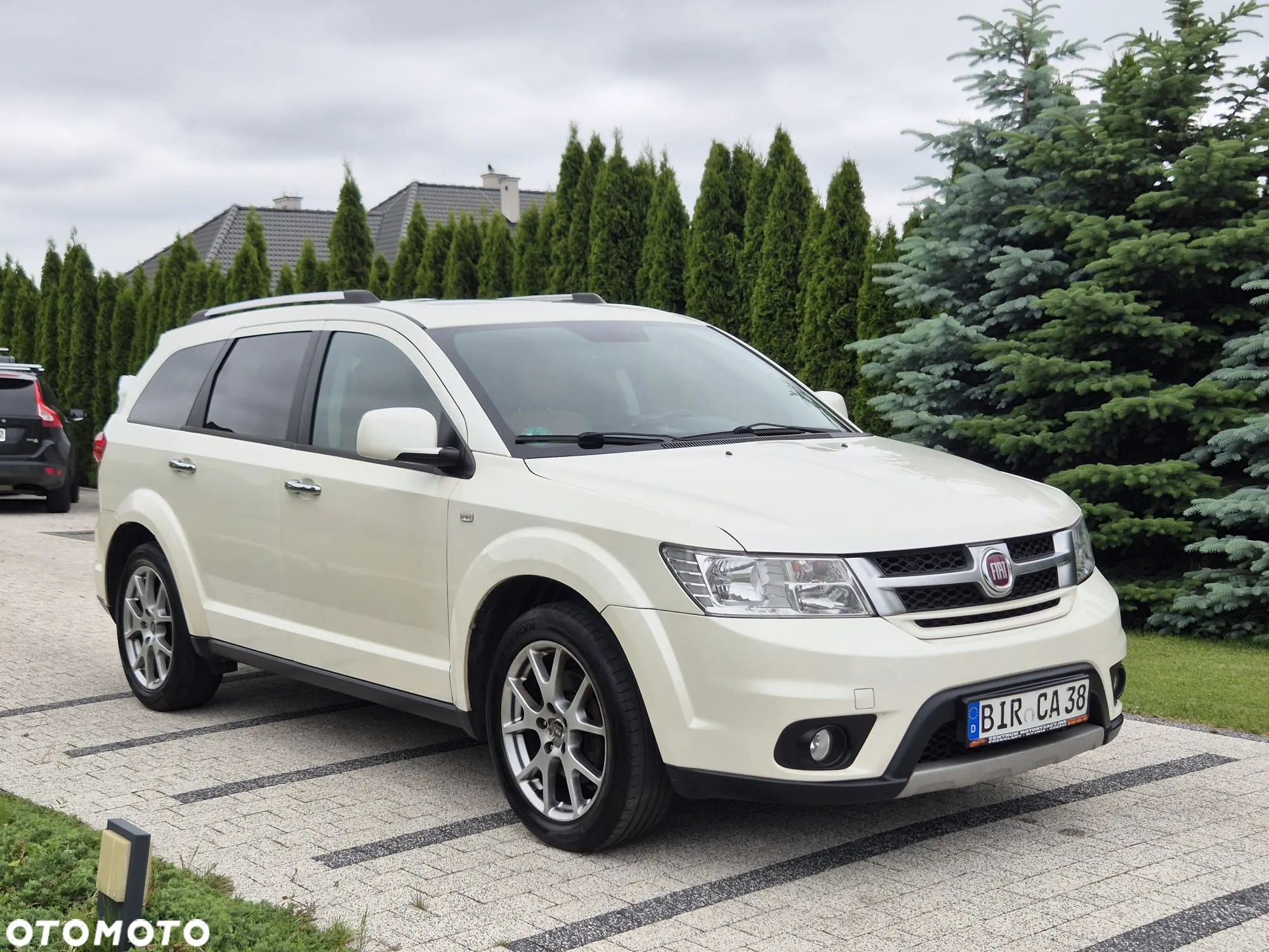 Fiat Freemont 2.0 Multijet 16V DPF Automatik Allrad Lounge - 1