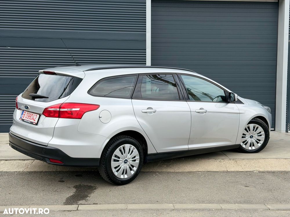 Ford Focus 1.5 TDCi Trend - 6