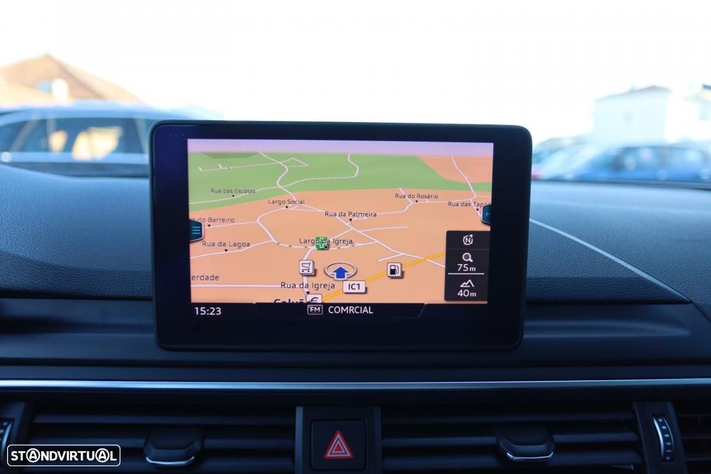 Audi A4 Avant 35 TDI Design S tronic - 12