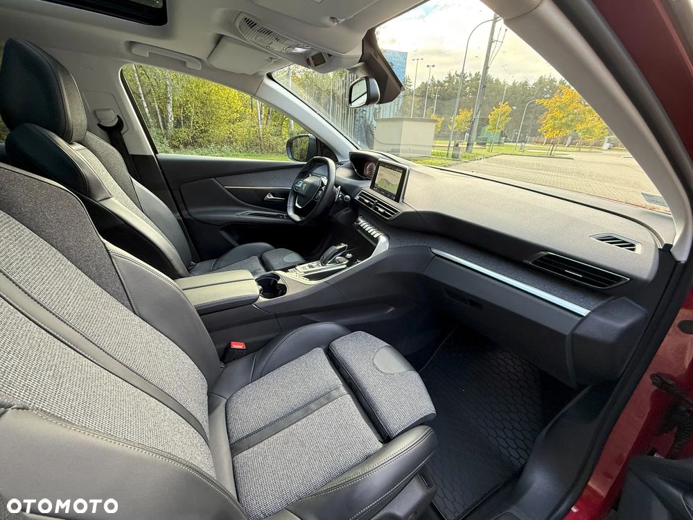 Peugeot 3008 1.5 BlueHDi Allure S&S EAT8 - 28