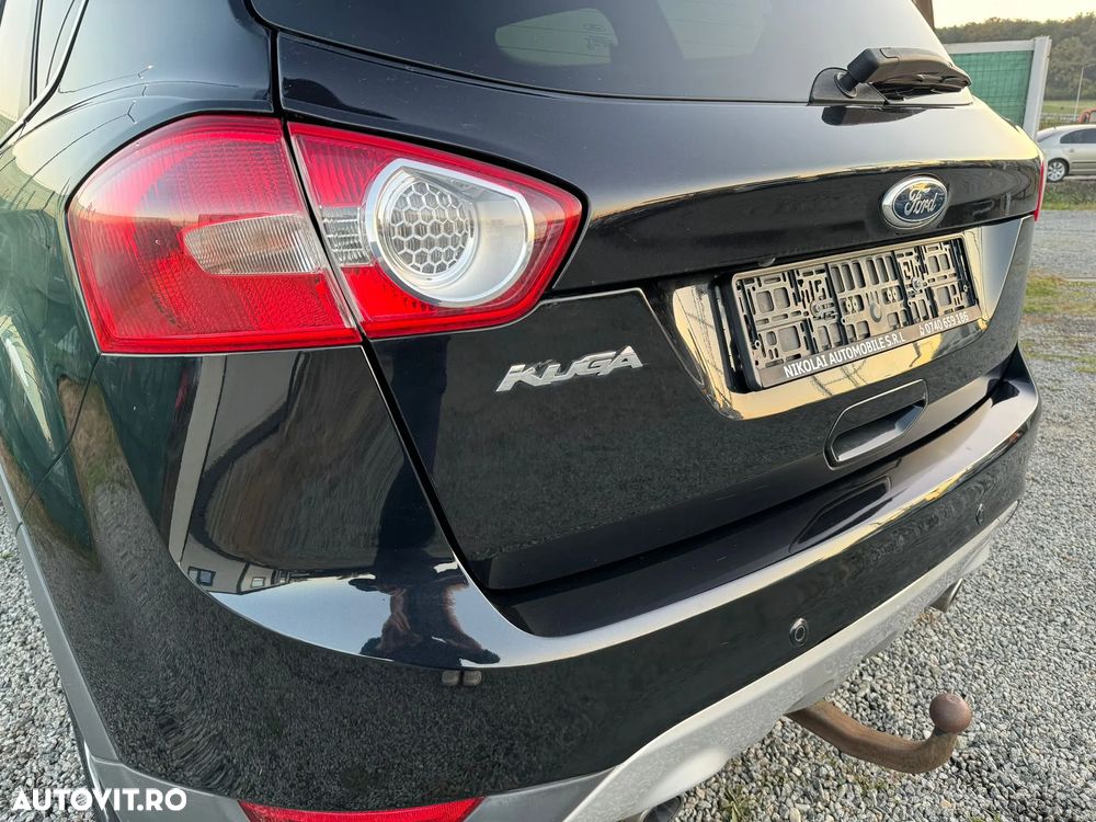 Ford Kuga - 36
