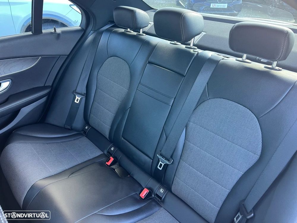 Mercedes-Benz C 220 - 8