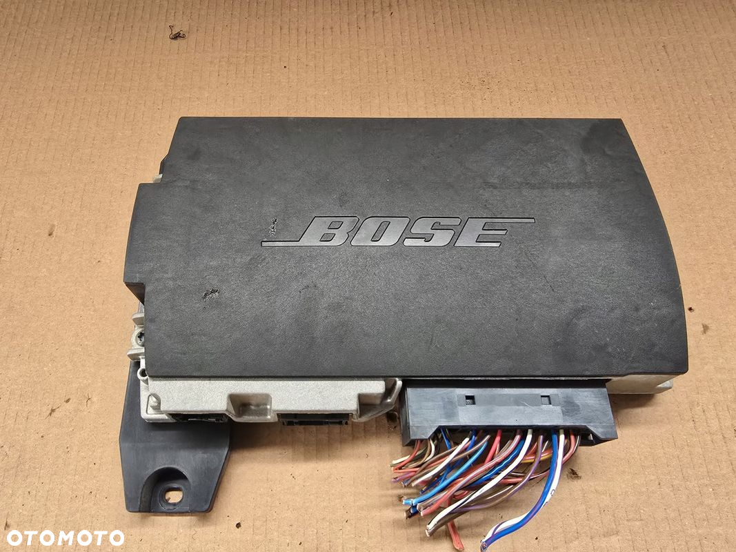 WZMACNIACZ BOSE AUDI A8 D4 4G0035223A - 2