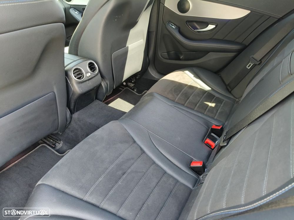 Mercedes-Benz C 300 de AMG Line - 9