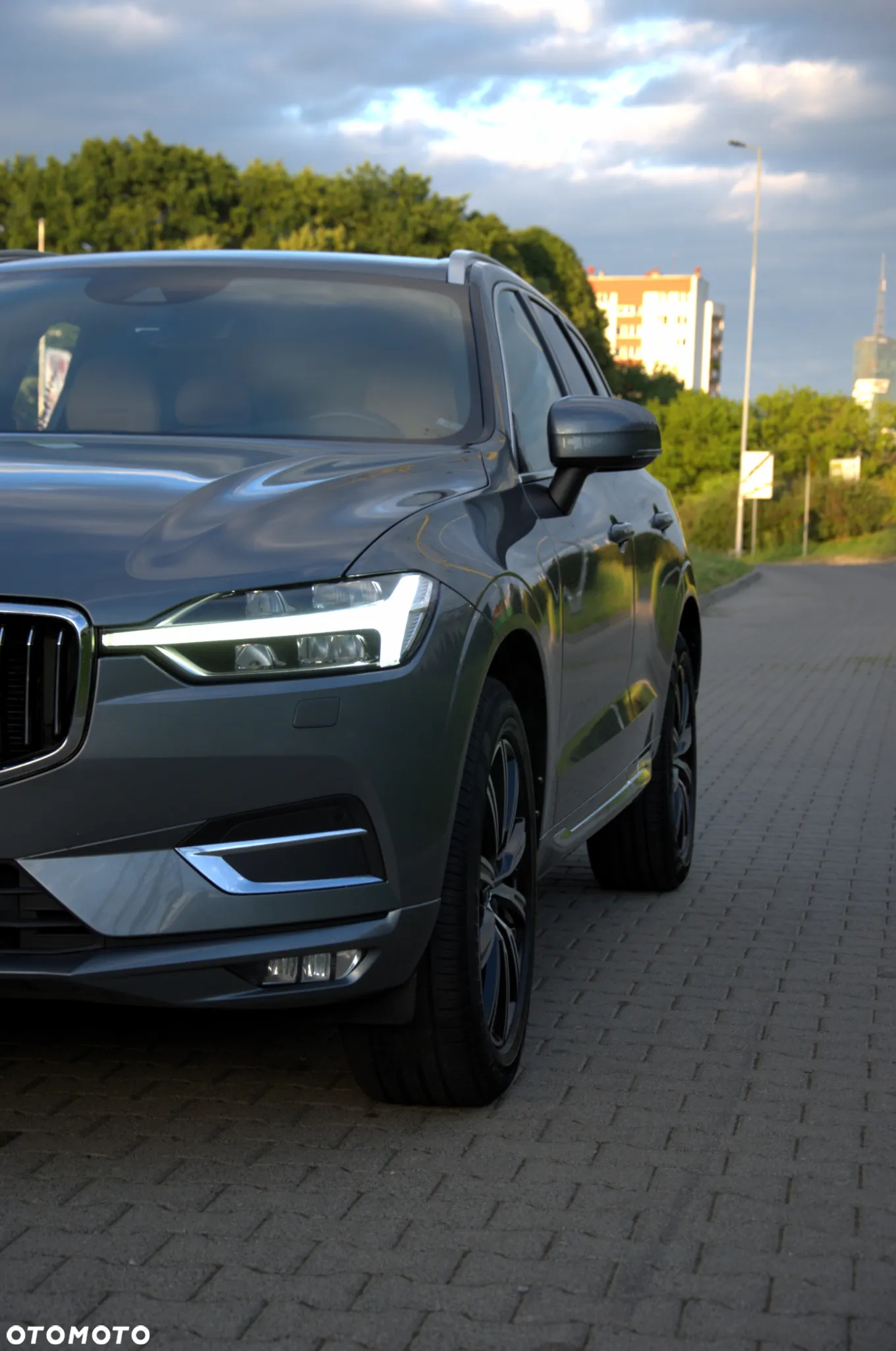 Volvo XC 60 D5 SCR AWD Inscription - 10