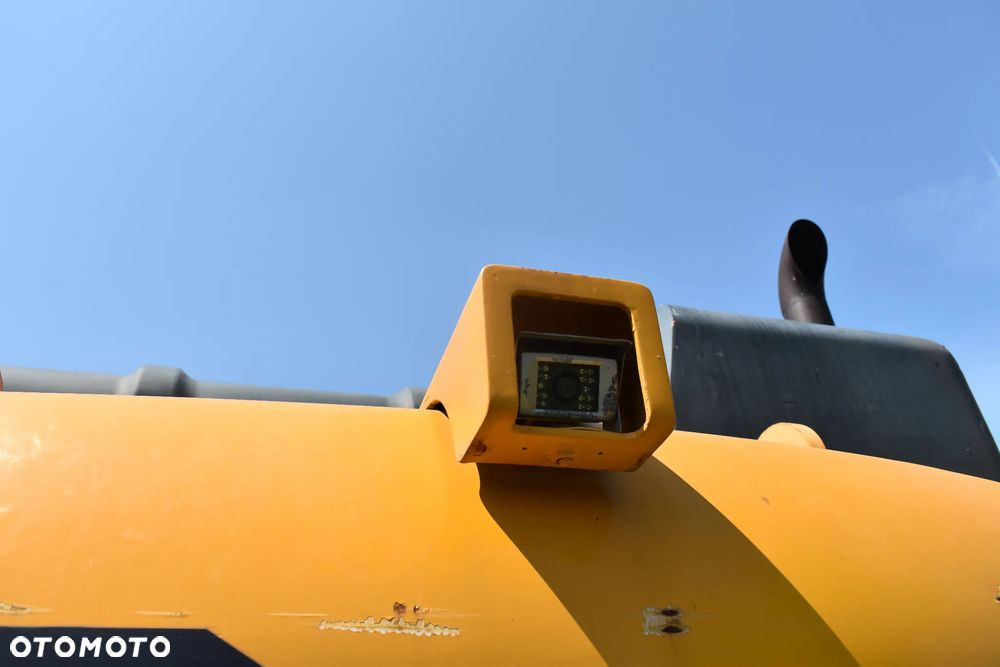 Liu Gong CLG 925E - 19