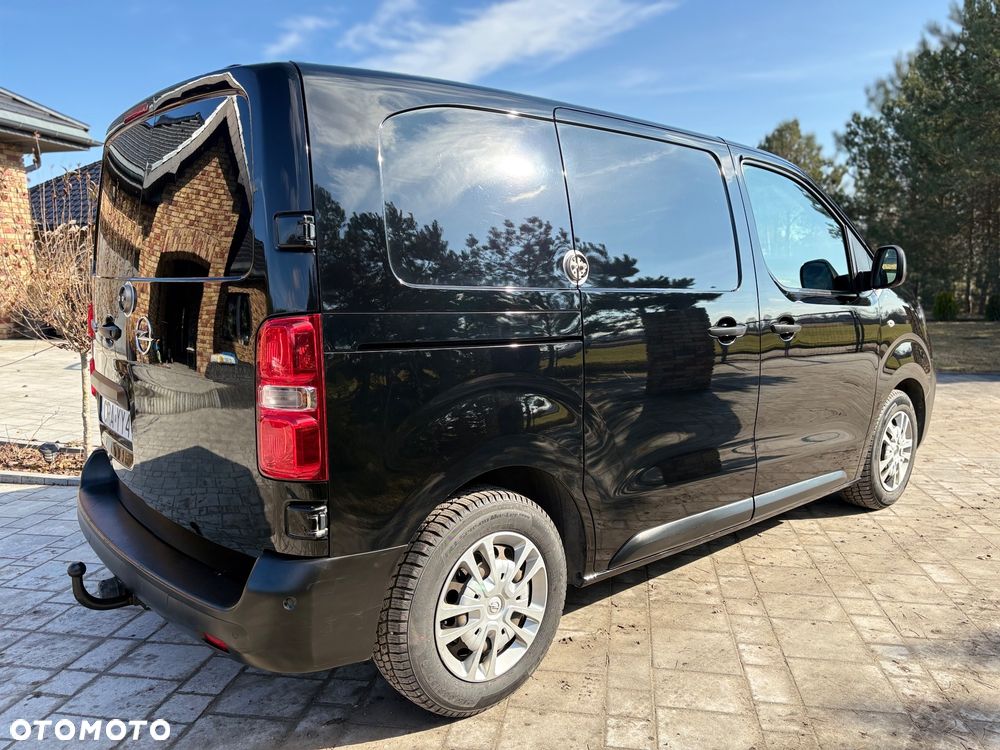Opel Vivaro - 11