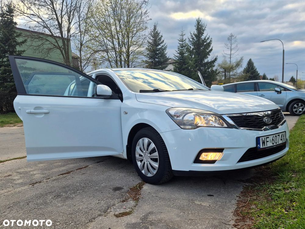 Kia Ceed 1.4 Comfort + - 11