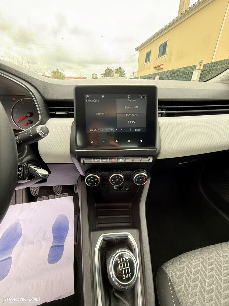 Renault Clio TCe 90 TECHNO - 15