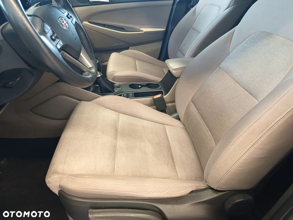 Hyundai Tucson - 12