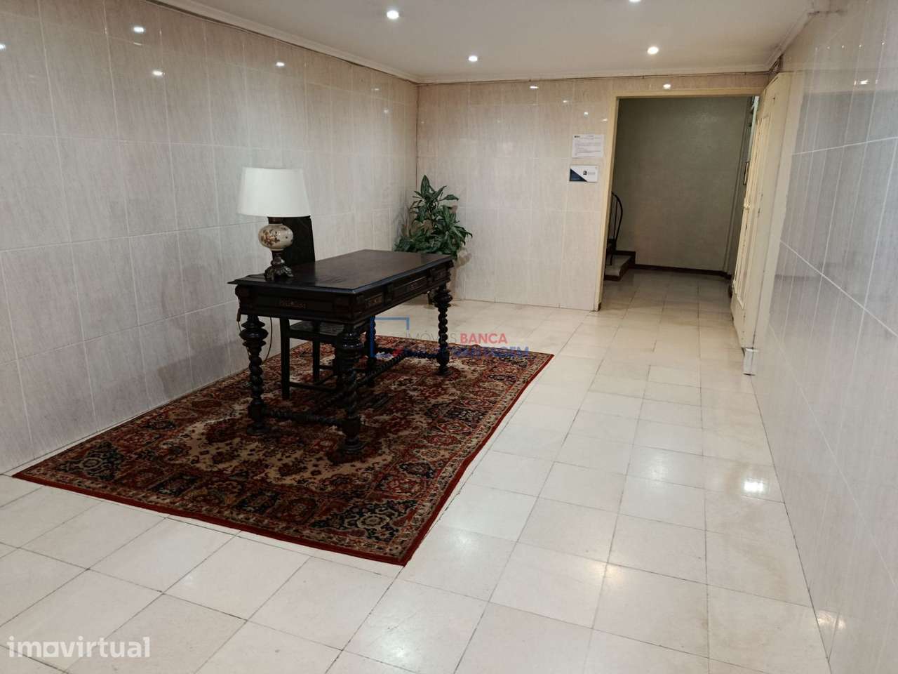 Apartamento T3 com varanda e garagem box - Oliveira do Douro, Gaia - Grande imagem: 5/27