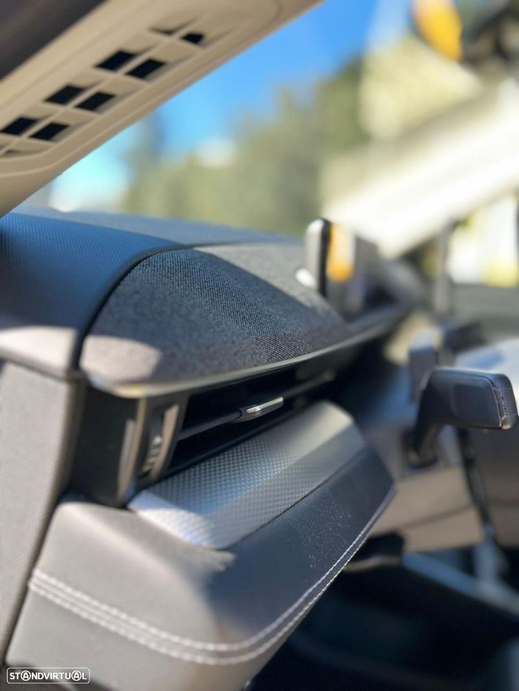 Ford Mustang Mach-E - 7