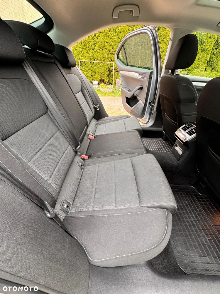Skoda Superb 1.5 TSI ACT Active DSG - 19