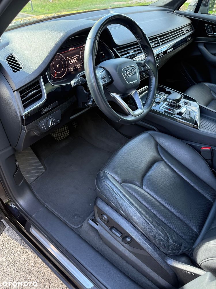 Audi Q7 - 10