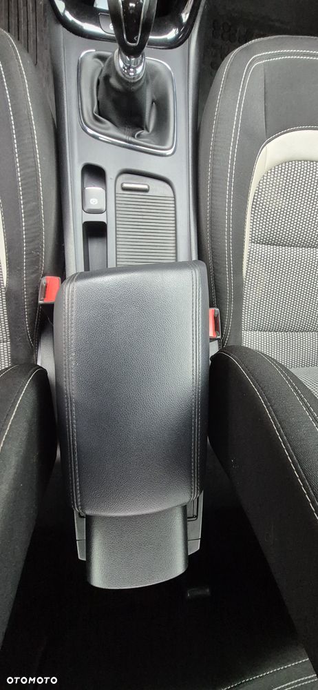 Kia Ceed - 25