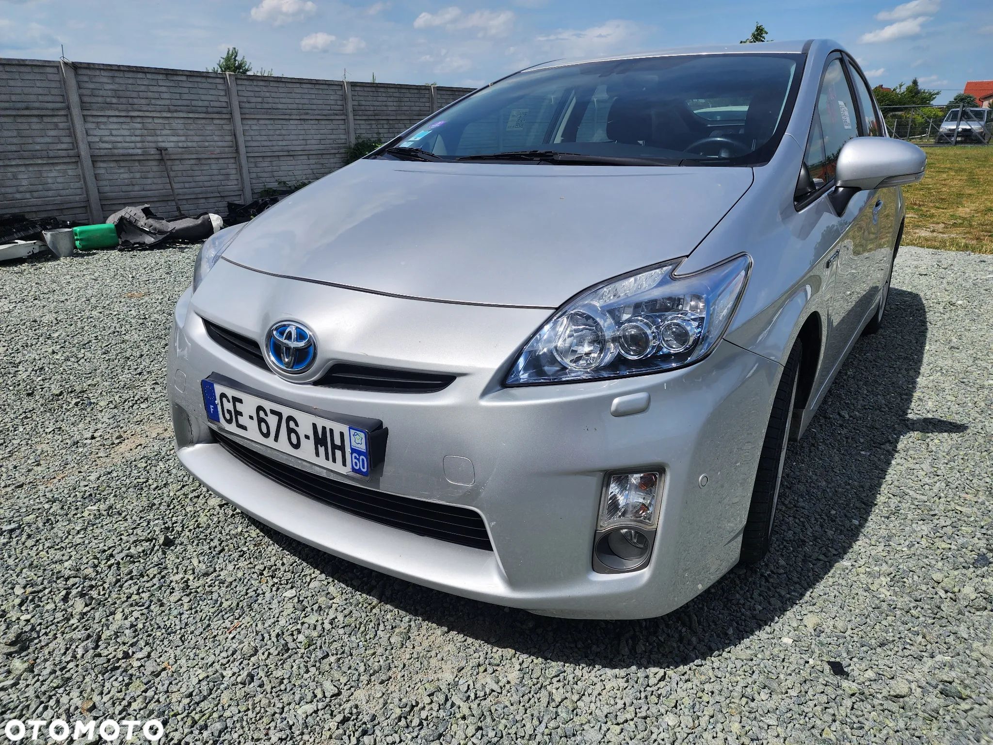 Toyota Prius (Hybrid) Executive - 1