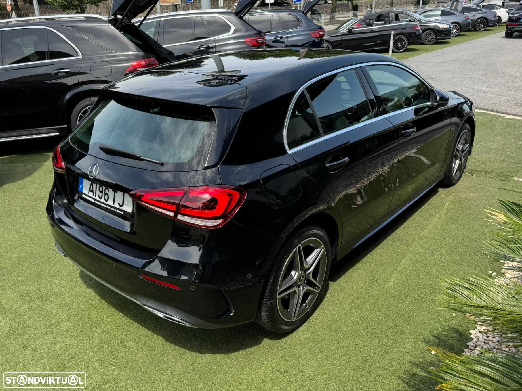 Mercedes-Benz A 250 e AMG Line - 9