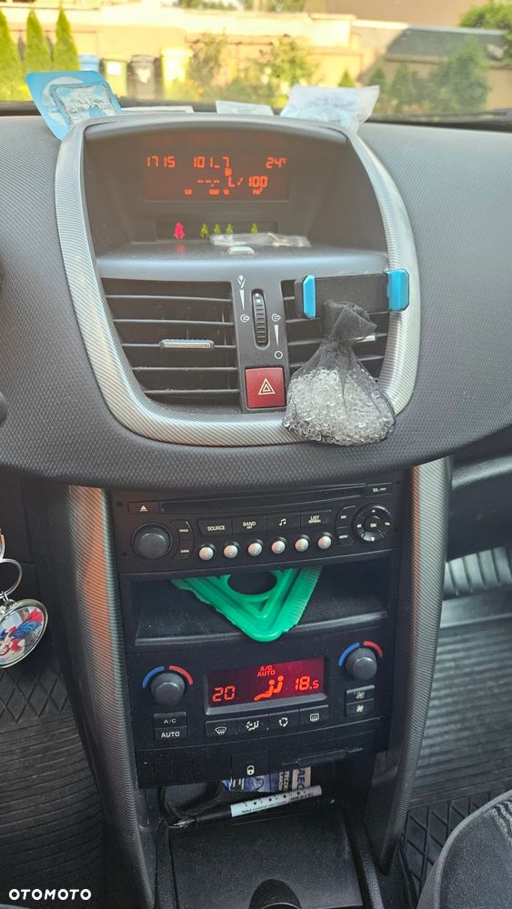 Peugeot 207 1.6 VTi Sporty - 9