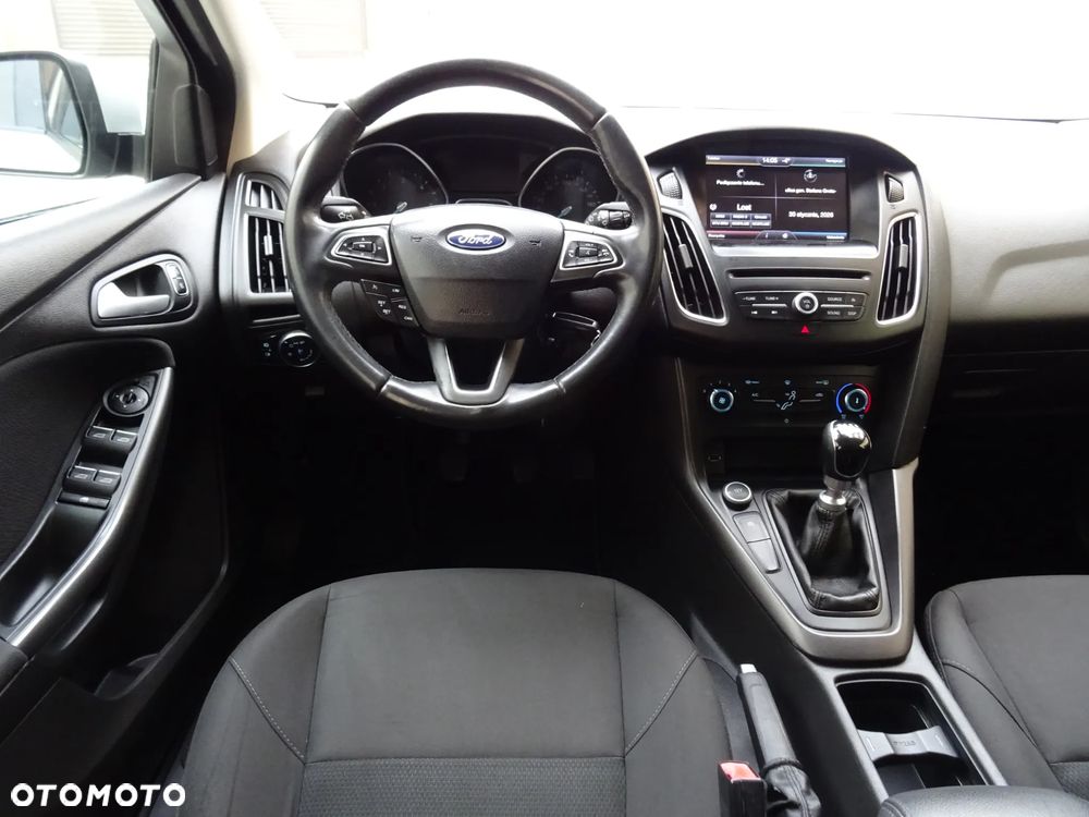 Ford Focus SW 1.6 TDCi DPF SYNC Edition - 5