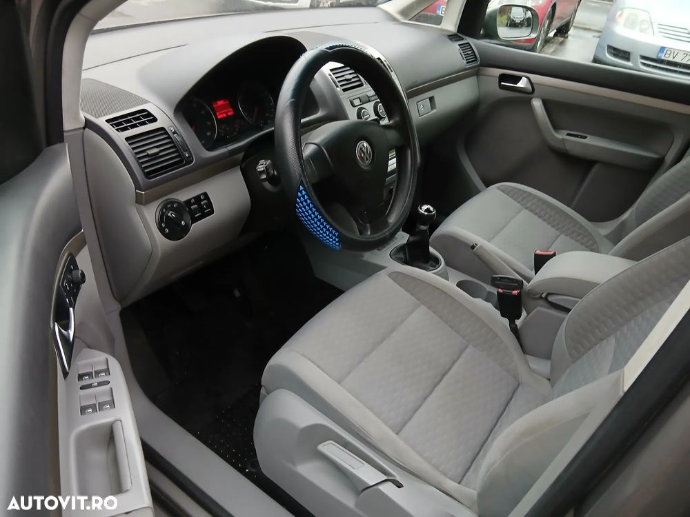 Volkswagen Touran 1.4 TSI United - 7