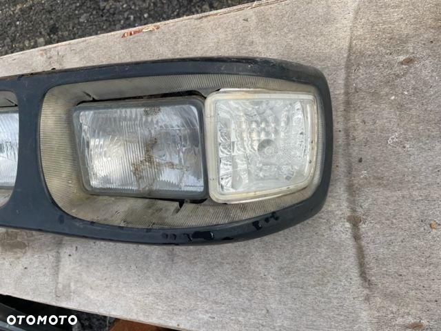 John Deere Lampa Przednia - 3