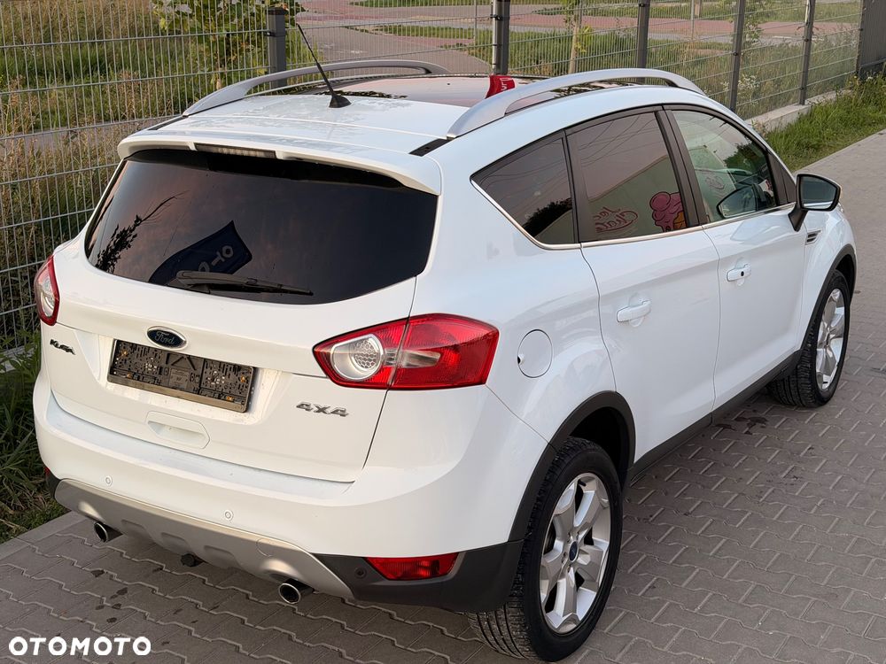 Ford Kuga 2.0 TDCi 4x4 Titanium - 14