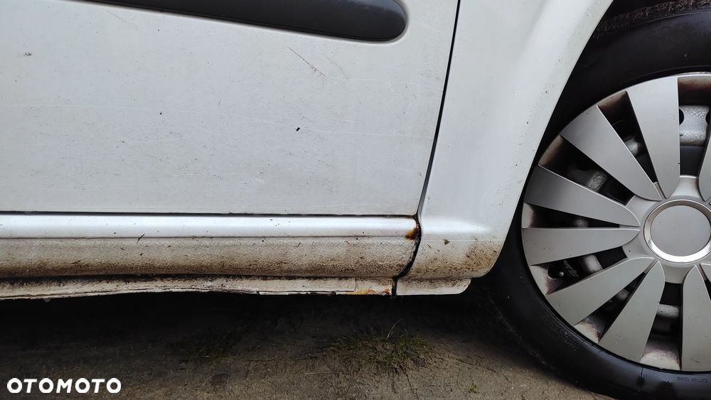 Mercedes-Benz Vito 639.701 - 8