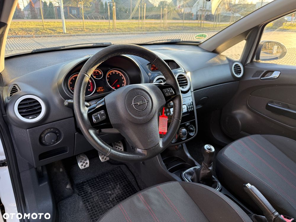 Opel Corsa - 10