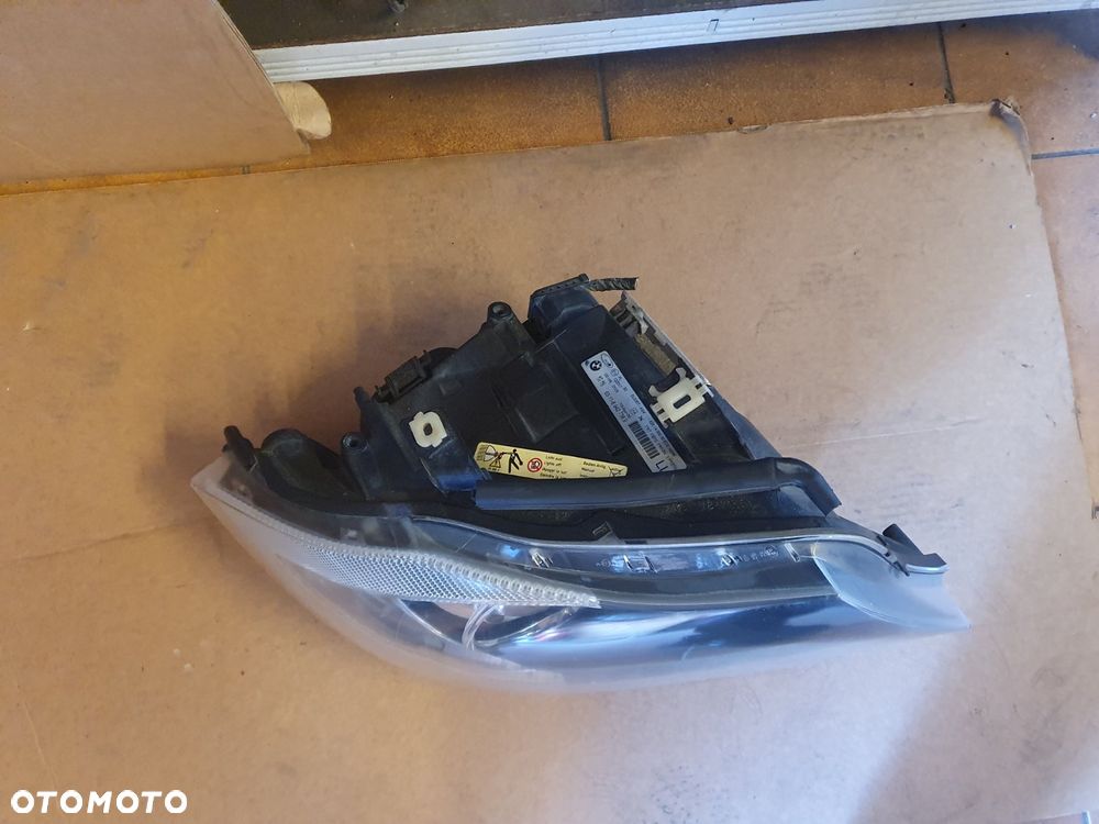 REFLEKTOR PRAWY BMW 3 E90 E91 XENON EUROPA - 5