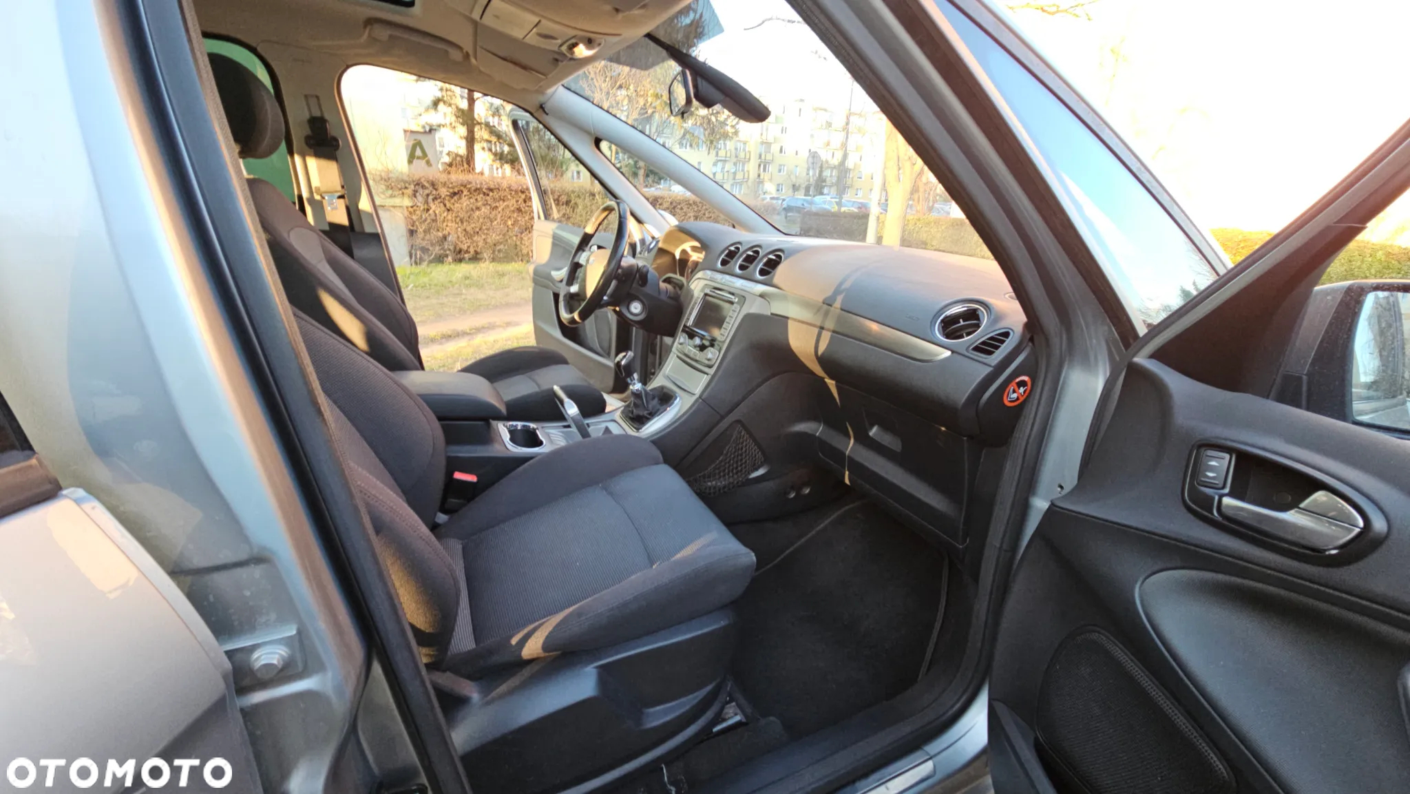 Ford S-Max 2.5 Titanium - 18
