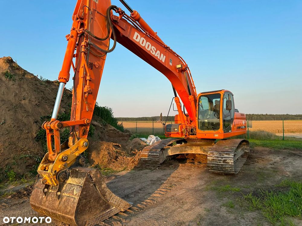 Doosan DX255LC - 13
