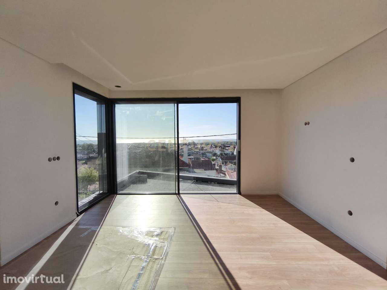 Casa em Construção em Braga, Esposende - 3 Quartos e Garagem - Grande imagem: 3/27