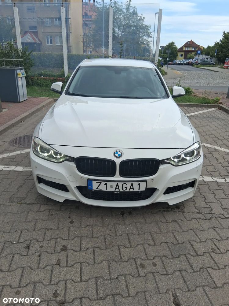BMW Seria 3 328i xDrive - 1