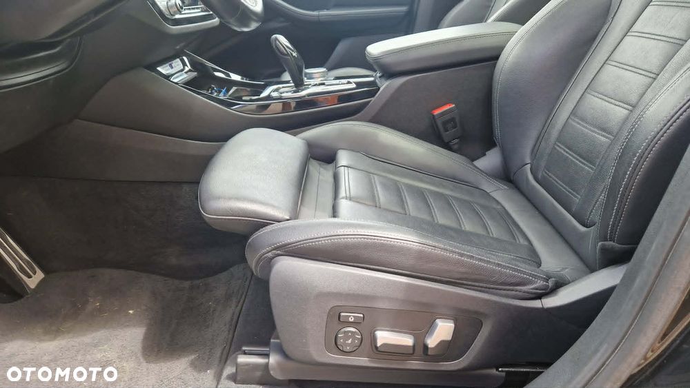 BMW X3 M M40d - 21