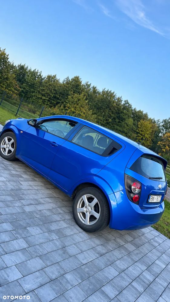 Chevrolet Aveo - 3