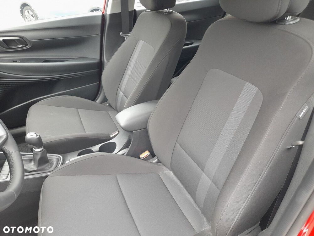 Hyundai i20 1.2 Modern - 11