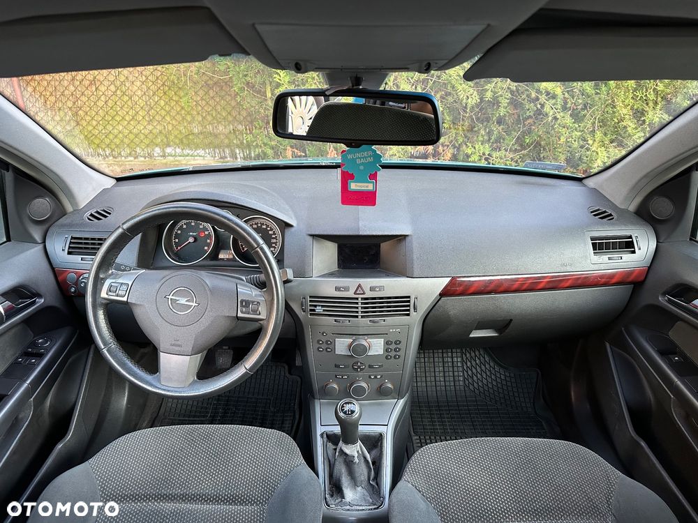 Opel Astra - 13