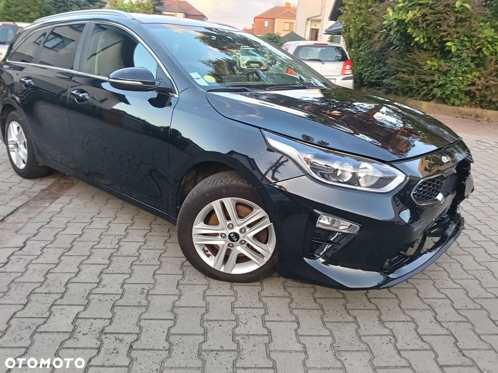 Kia Ceed - 18