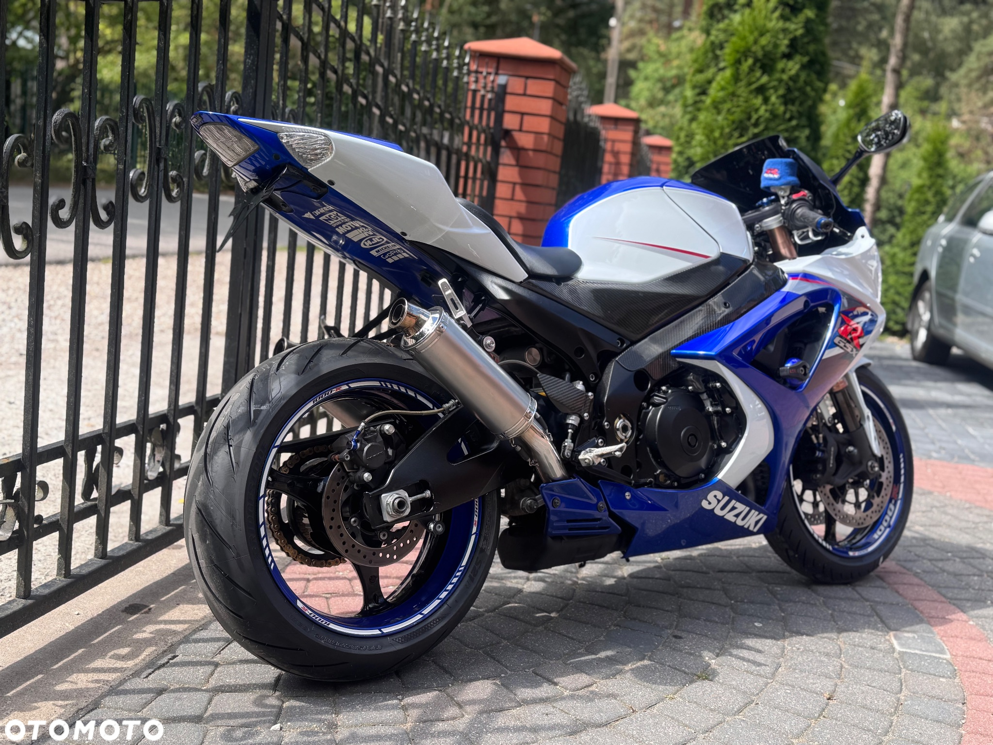 Suzuki GSX-R - 4