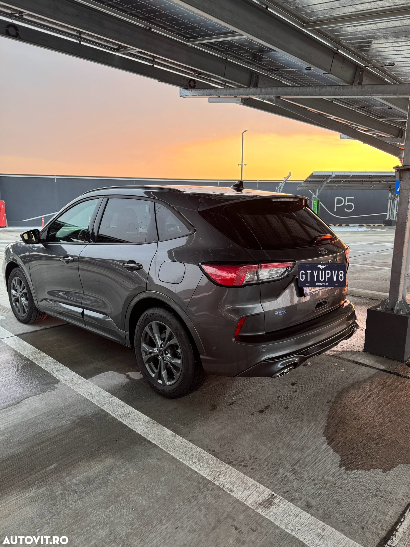 Ford Kuga 2.5 Duratec PHEV ST Line X - 2