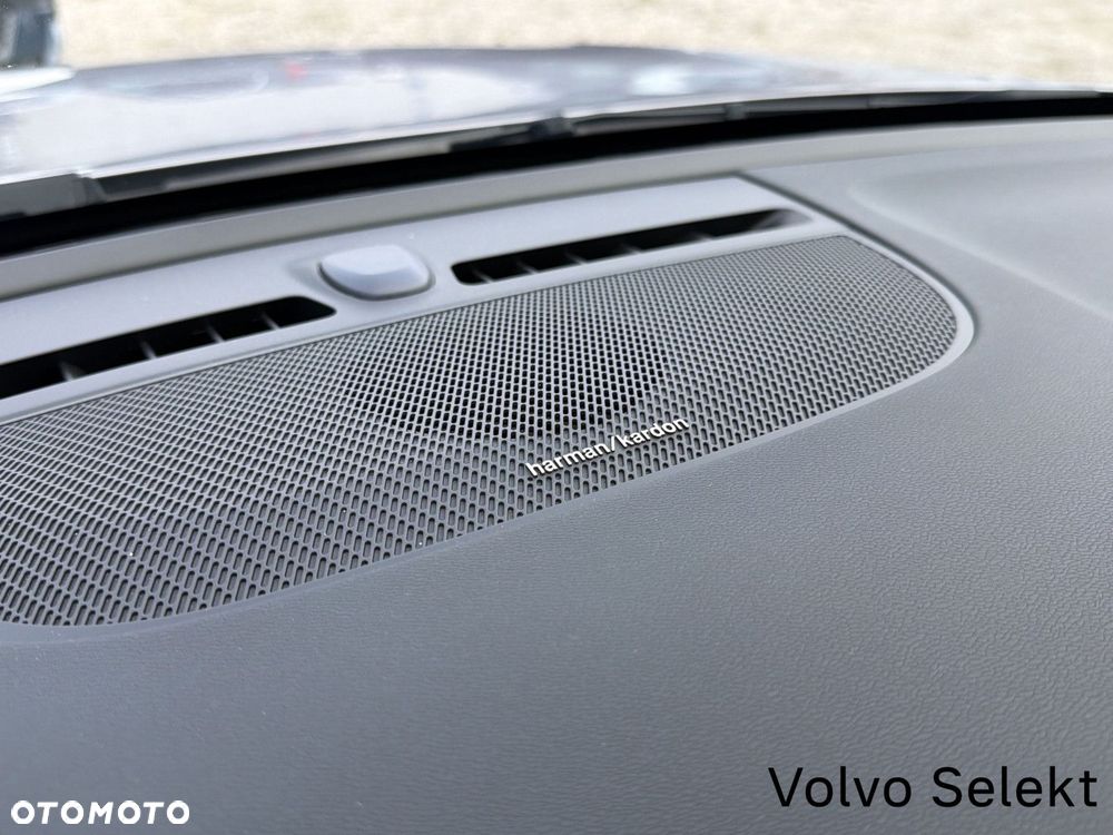 Volvo XC 40 - 22