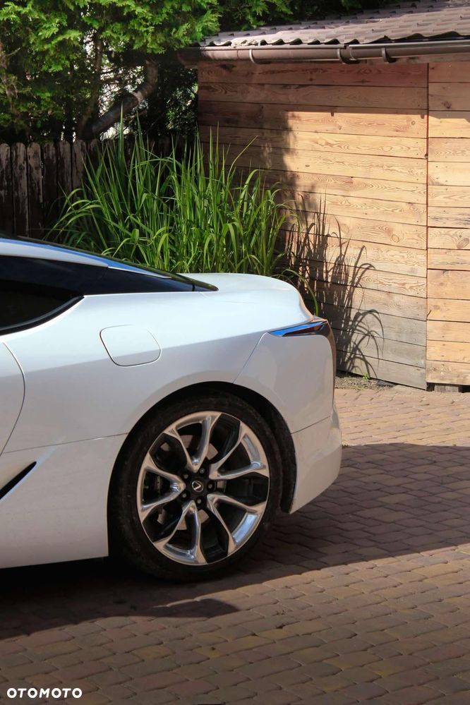 Lexus LC - 19
