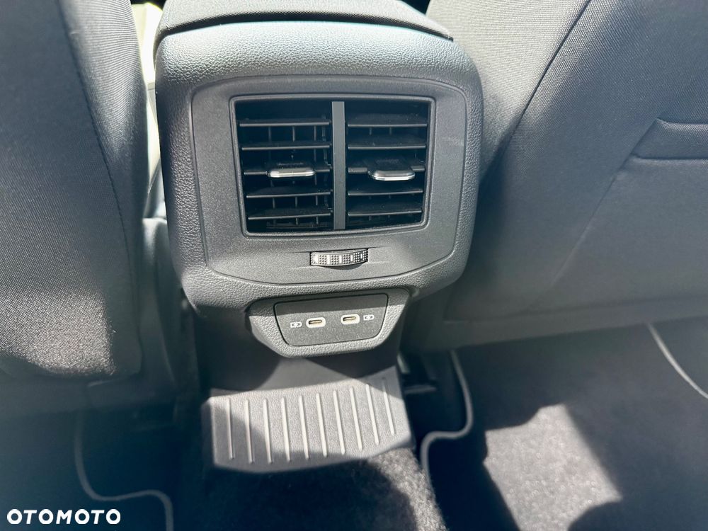 Volkswagen T-Roc 2.0 TDI SCR DSG Sport - 12
