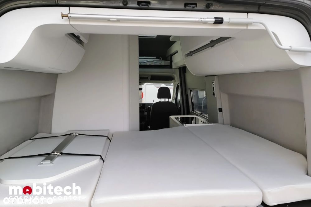 Volkswagen Grand California 2,0 l TDI 177 KM  Gwarancja - 12