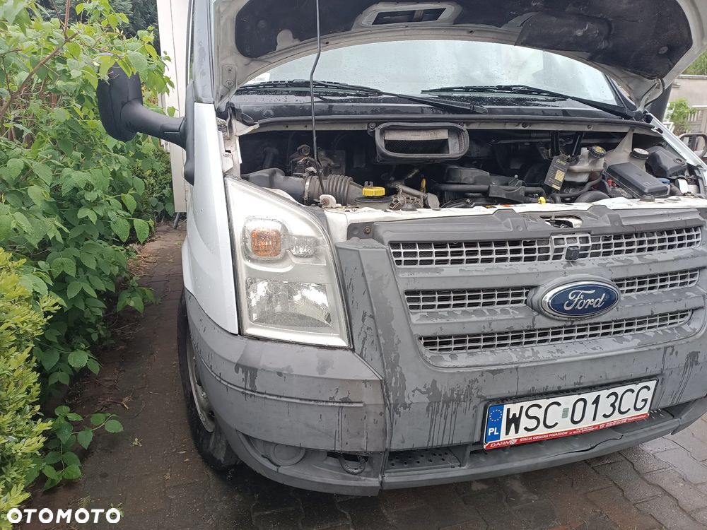 Ford Transit - 11
