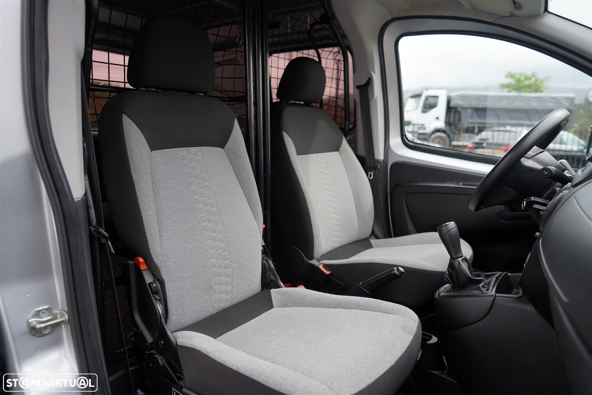 Fiat Fiorino 1.3 M-jet Adventure - 20